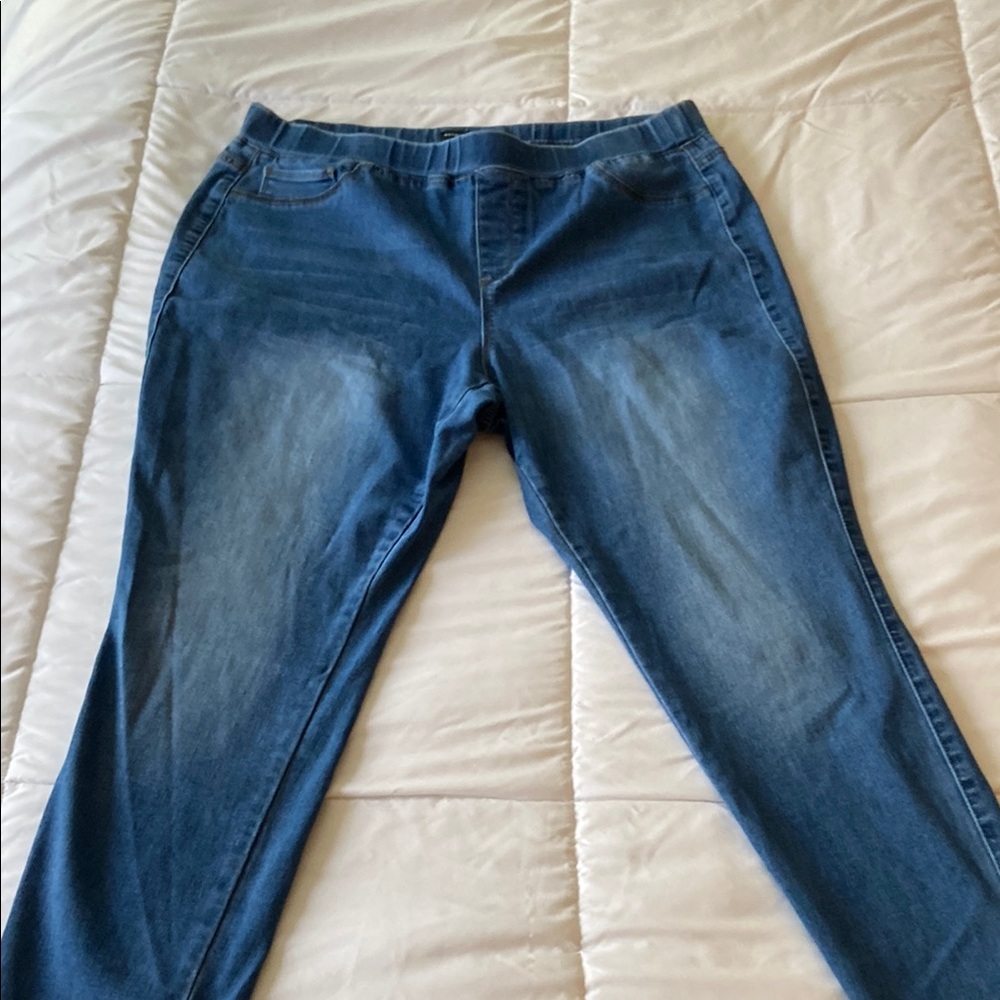 2for $20: Women's Blue Jeans 💙